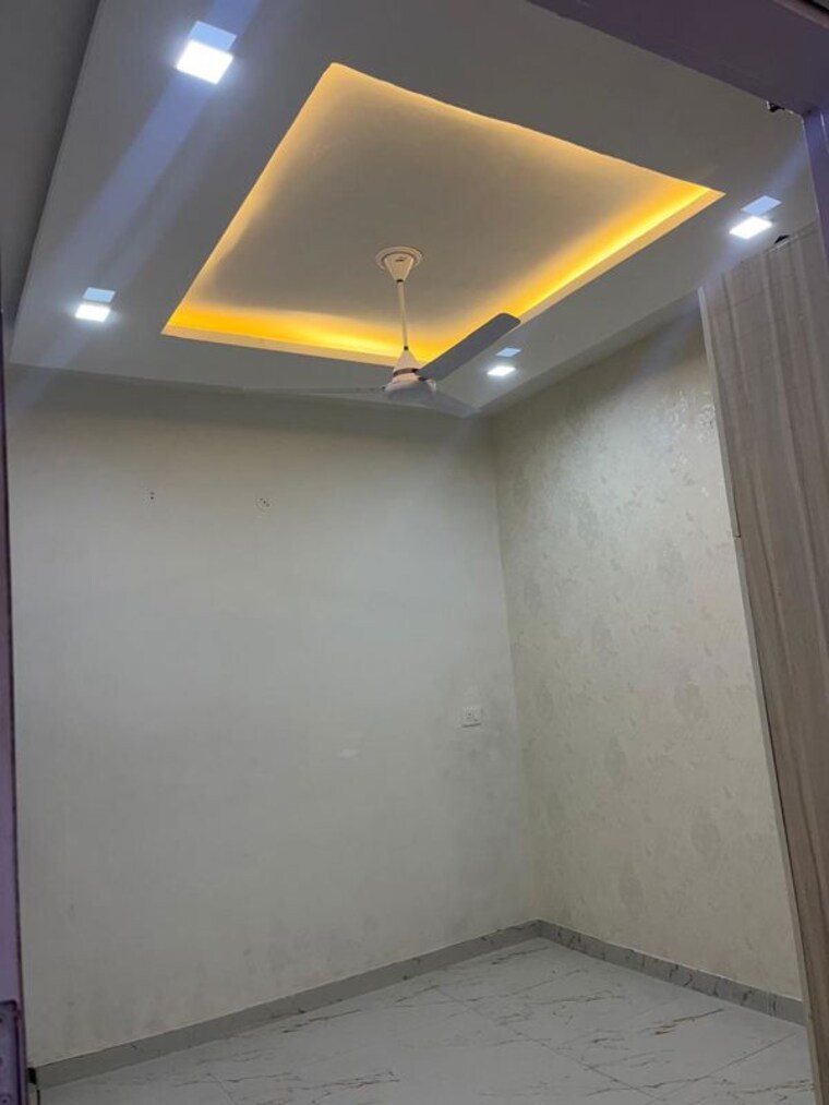 Room, sector 10 greater noida 2 Bedroom 1250 Sq.Ft. Villa In Sector 10 Greater Noida Greater Noida 10195487