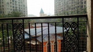 Balcony in 2.5 BHK Apartment at Dosti Group Acres, Wadala East – for Sale