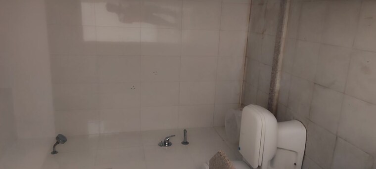Bathroom, mullanpur 3 Bedroom 1880 Sq.Ft. Builder Floor In Mullanpur Chandigarh 10195496