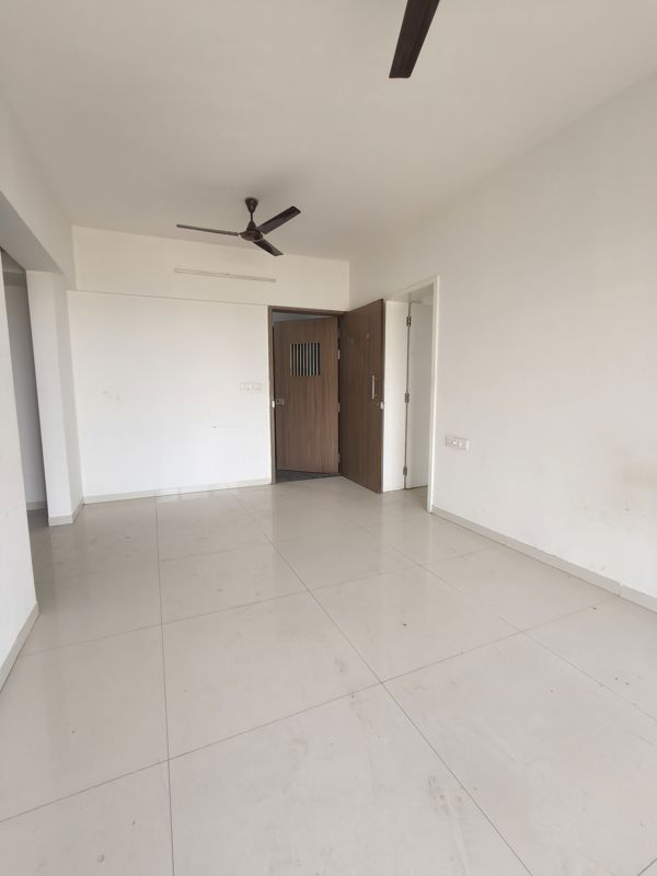 2 BHK Apartment For Rent in Vasupujya Neco Beaumont