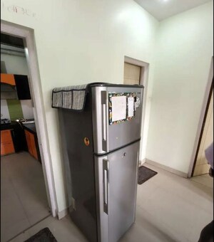 Staircase in 3 BHK Apartment at Eldeco Elegante, Vibhuti Khand – for Rent