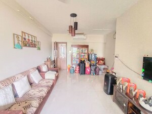Hall in 2 BHK Apartment at Nav Geeta CHS, Chembur – for Rent