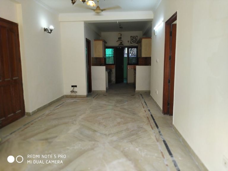 2.5 BHK + Study Room 1500 Sq.Ft. Builder Floor in Uppal Southend