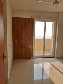 2 BHK Apartment For Rent in Tata Eureka Park