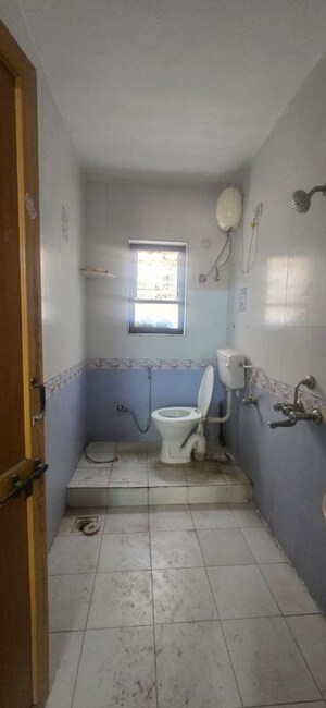 Bathroom in 4 BHK Villa at Runal Deepmala, Pimple Saudagar – for Rent