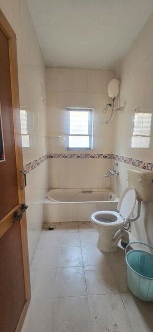 Bathroom in 4 BHK Villa at Runal Deepmala, Pimple Saudagar – for Rent