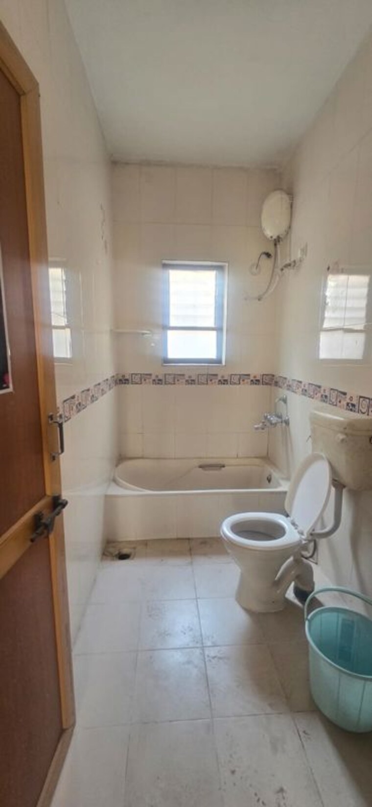 Bathroom, runal-deepmala 4 Bedroom 2000 Sq.Ft. Villa In Pimple Saudagar Pune 10195858