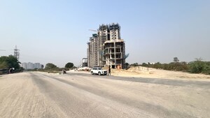  Land For Sale in Venice City, Kollur