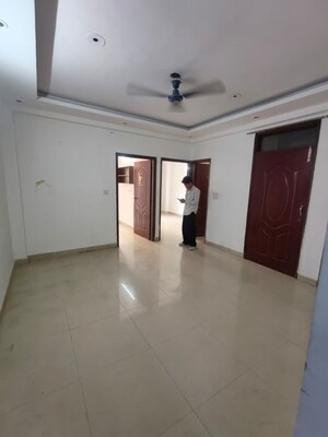 Room in 2 BHK Builder Floor at Saket – for Rent