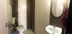 Bathroom in 1 BHK Apartment at Vastu Shanti, Andheri East – for Rent