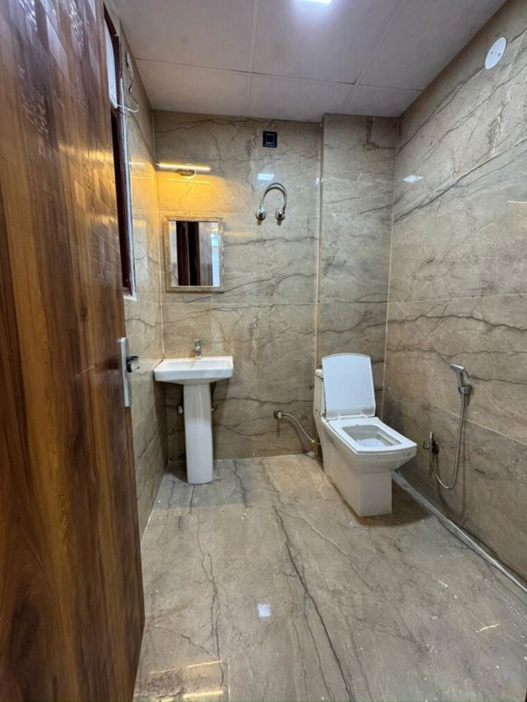 Bathroom, palm-residency-chhatarpur 2 Bedroom 900 Sq.Ft. Apartment In Chattarpur Delhi 10195850