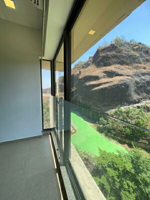 Staircase in 3 BHK Apartment at Kanakia Silicon Valley, Powai – for Sale