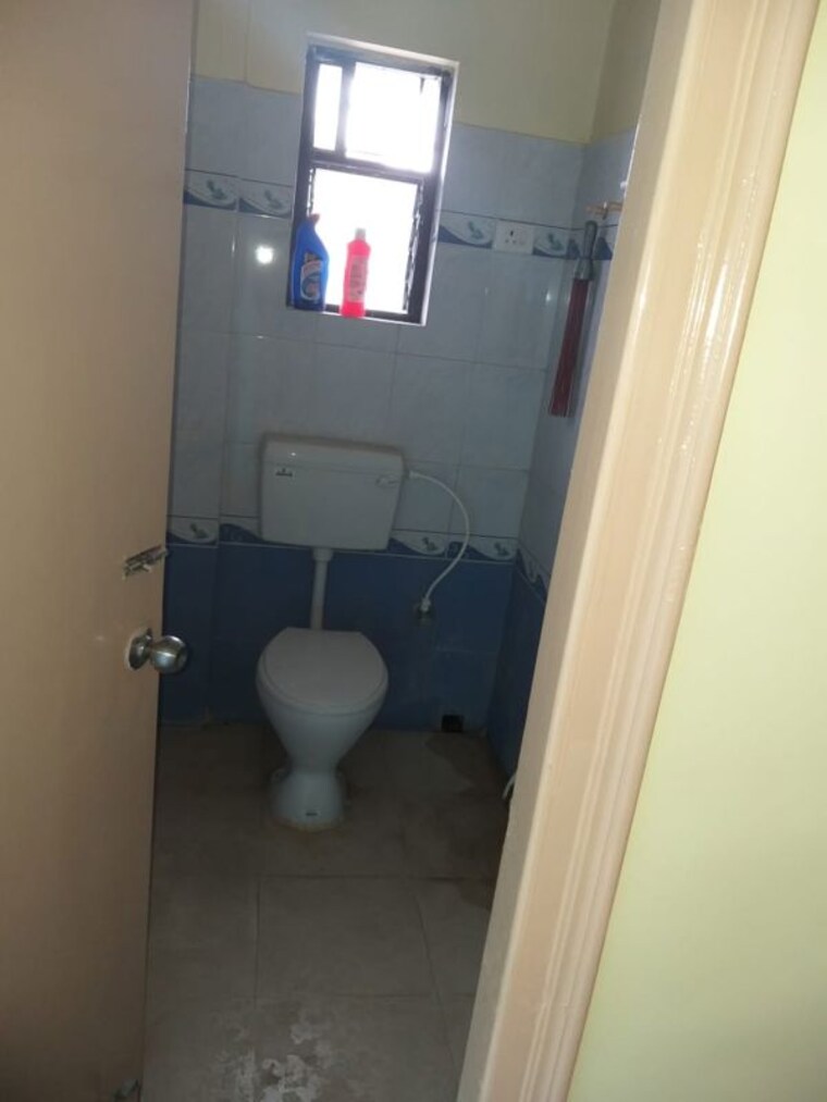 Bathroom, meena-vatika 3 Bedroom 1361 Sq.Ft. Apartment In Rajarhat Kolkata 10195897