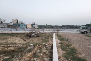 Plot Area in  Plot at Sector 21 – for Sale