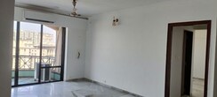 2 BHK Apartment For Sale in Hiranandani Gardens Lake Castle