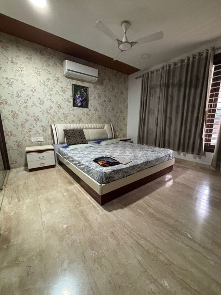 Bedroom, science city 4 Bedroom 350 Sq.Yd. Villa In Science City Ahmedabad 10191322