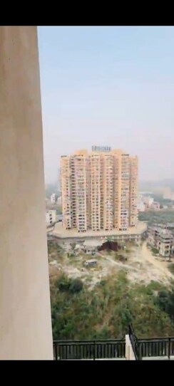 3 BHK + Pooja Room Apartment For Rent in Migsun Alpha Central