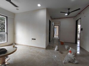 Room in 3 BHK Apartment at Karwa Emticibom Employees CHSL, Malad West – for Rent