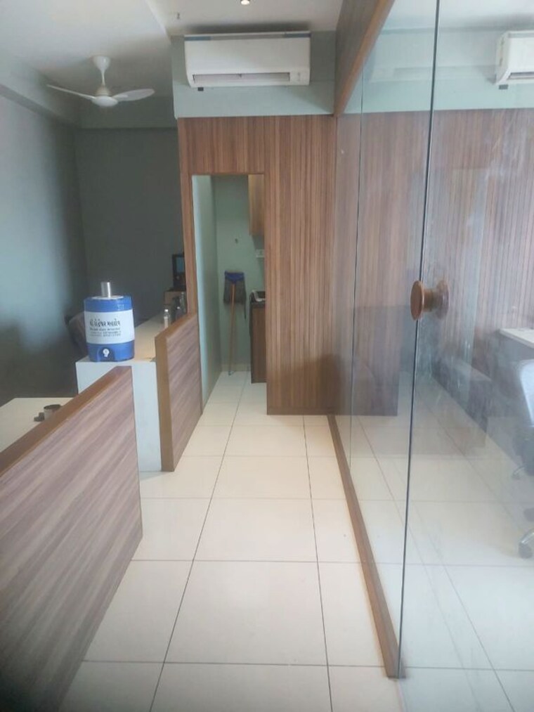 undefined, science city Commercial Office Space in IT/SEZ 900 Sq.Ft. In Science City Ahmedabad 10196141