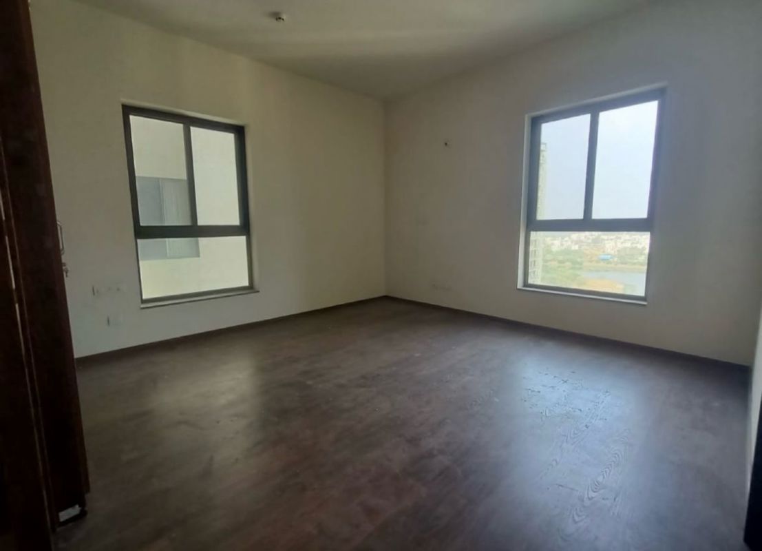 3.5 BHK + Pooja Room Apartment For Rent in Century Ethos