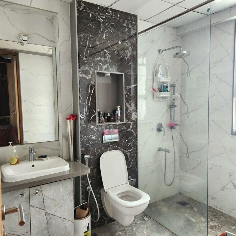 Bathroom, snn-clermont 3.5 Bedroom 3250 Sq.Ft. Apartment In Hebbal Bangalore 10196252