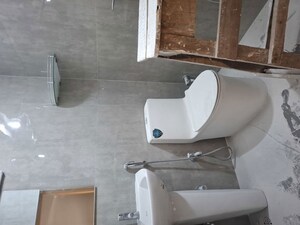 Bathroom in 3 BHK Apartment at Banjara Hills – for Rent