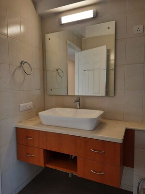 Bathroom in 3.5 BHK Apartment at Unitech Harmony, Sector 50 – for Rent