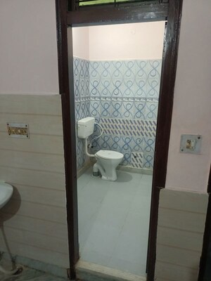 Bathroom in 2 BHK Builder Floor at Pochanpur Colony – for Rent