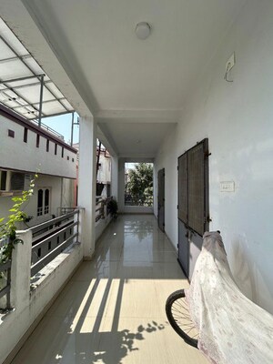  6 BHK Independent House at Manjalpur – for Sale