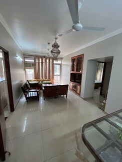 3 BHK Builder Floor For Rent in DLF Phase IV
