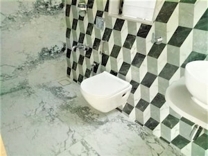 Team Area in 2 BHK Apartment at Raj Akshay, Mira Road – for Rent