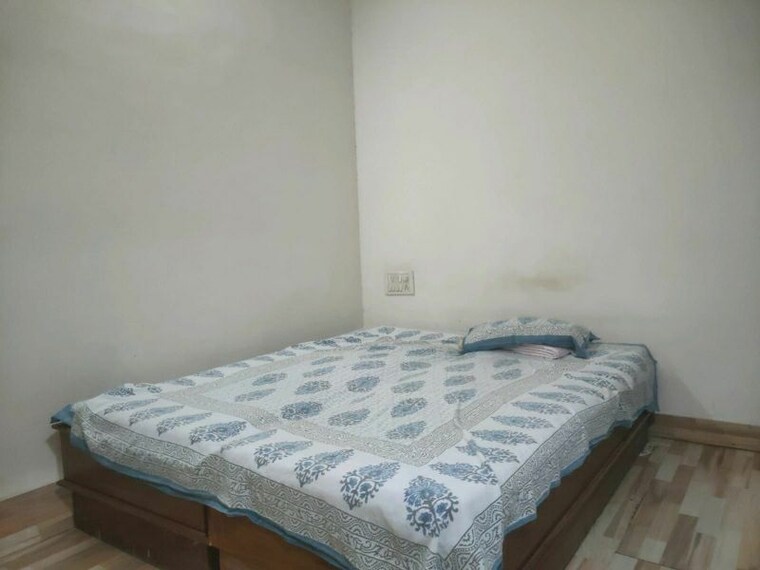 Bedroom, hiranandani-gardens-eden-bungalows 3 Bedroom 2000 Sq.Ft. Villa In Powai Mumbai 10196608