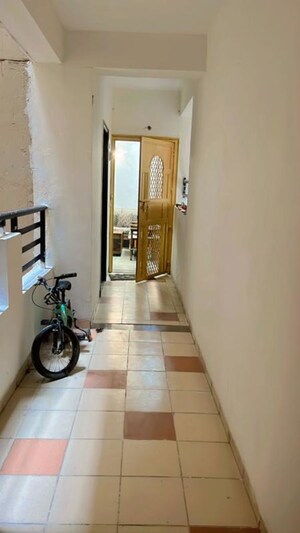 Staircase in 2.5 BHK Apartment at Himalaya Pride, Tech Zone 4 Greater Noida – for Rent