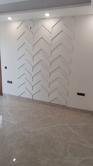 Room in 3 BHK Builder Floor at Dlf Phase iv – for Rent