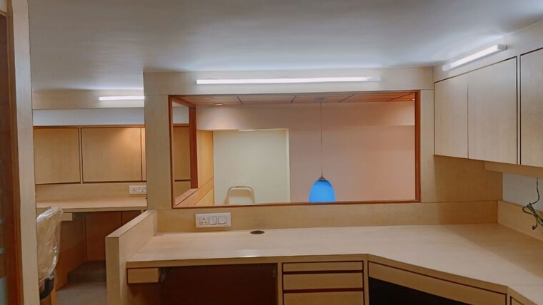 Kitchen, oberoi-chambers Commercial Office Space 500 Sq.Ft. In Andheri West Mumbai 10196762