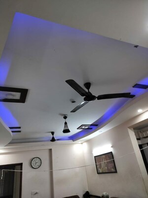 Furnished Amenities in 2 BHK Apartment at Amrapali Dream Valley, Tech Zone 4 Greater Noida – for Rent