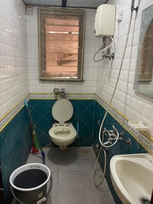 Bathroom in 1 BHK Apartment at NG Complex, Andheri East – for Rent