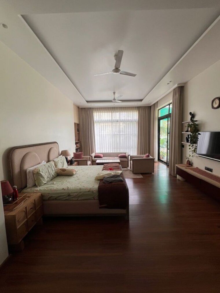 Living Room, sushant-lok-3 6+ Bedroom 1000 Sq.Yd. Independent House In Sector 57 Gurgaon 10196808