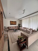 6+ BHK + Pooja Room,Servant Room,Study Room,Extra Room 1000 Sq.Yd. Independent House in Sushant Lok 3