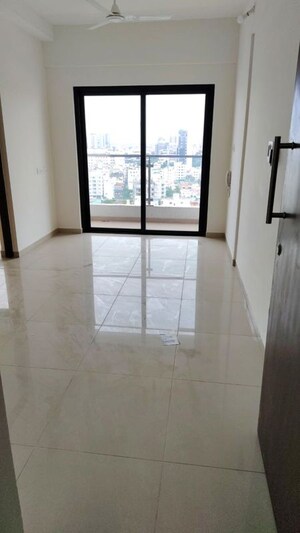 Room in 1 BHK Apartment at Duville Riverdale Suites, Kharadi – for Rent