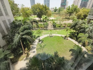 3 BHK Apartment – Garden View at Jaypee Greens Star Court, Jaypee Greens - for Sale