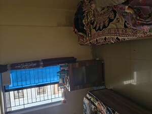 Room in  Pg at Prabhadevi – for Rent