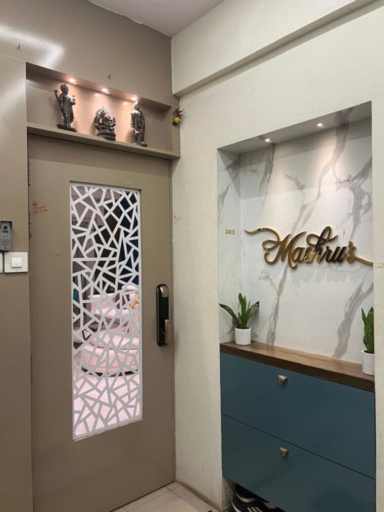 undefined, mahavir nagar 3 Bedroom 1350 Sq.Ft. Apartment In Mahavir Nagar Mumbai 10197128