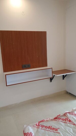 Furnished Amenities in 2 BHK Builder Floor at Sector 45 – for Rent