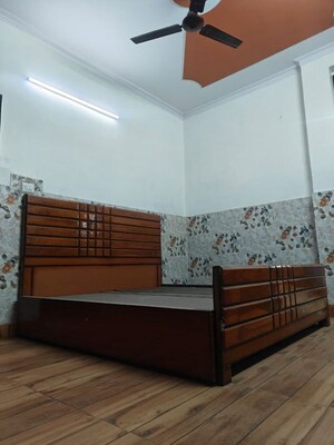 Master Bedroom in 2 BHK Apartment at Shalimar Garden Extension I – for Rent