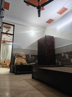 Bedroom in 2 BHK Apartment at Shalimar Garden Extension I – for Rent