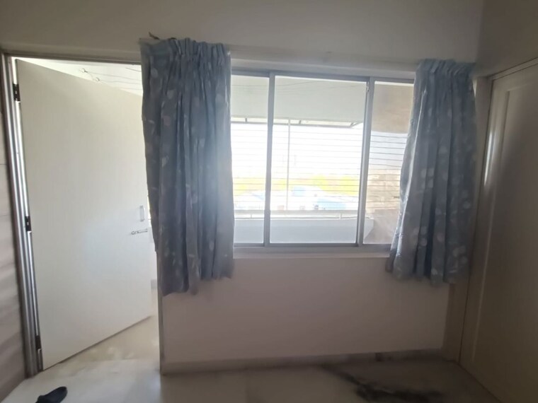 Room, navrangpura 3 Bedroom 1800 Sq.Ft. Apartment In Navrangpura Ahmedabad 10197394