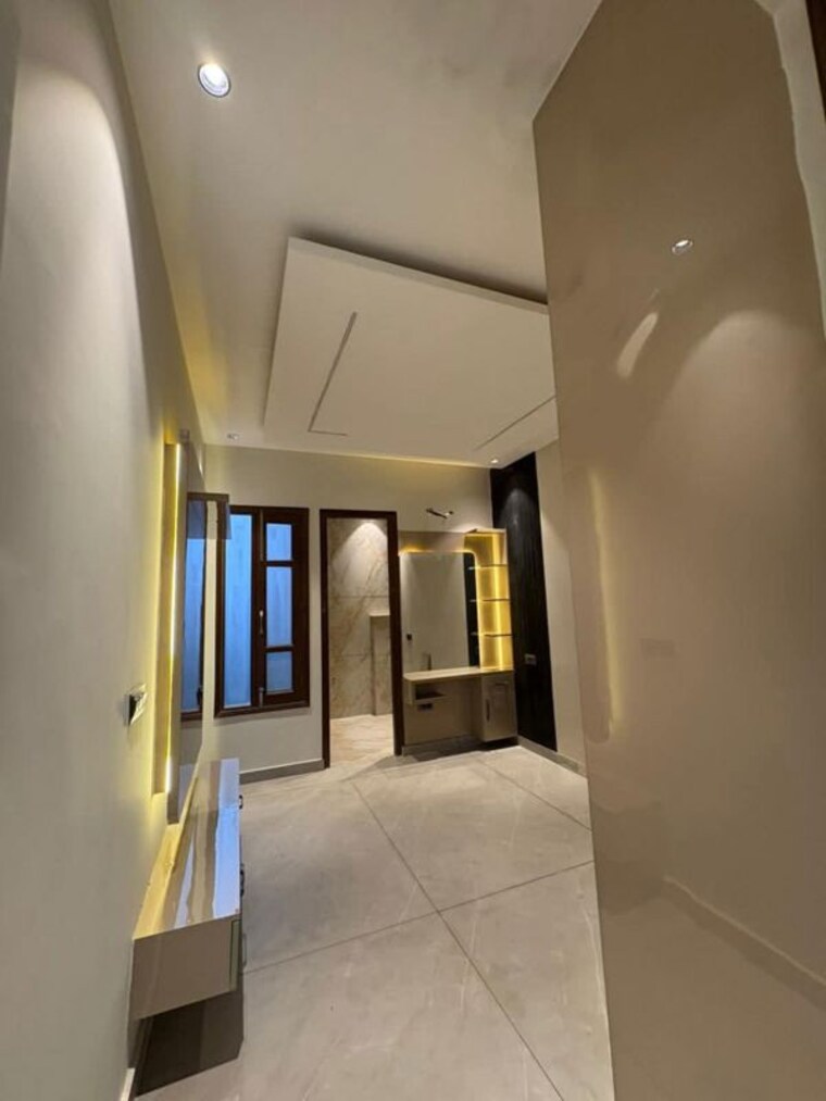 Room, sector 123 4 Bedroom 100 Sq.Yd. Independent House In Sector 123 Mohali 10197482