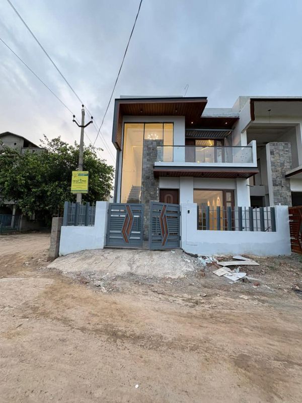 4 BHK + Pooja Room,Servant Room,Study Room,Extra Room Independent House For Sale in Sector 123
