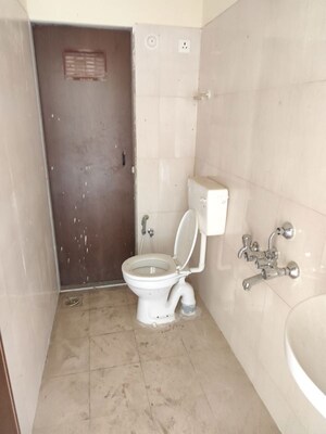 Bathroom in 1 BHK Apartment at Paradigm Zenith Pushpanjali Residency Phase III, Ghodbunder Road – for Sale